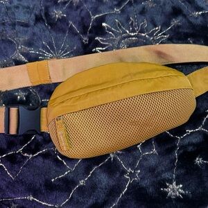 United By Blue Mustard Fanny Pack Crossbody Bag Dual Zip Sustainable Outdoor Tra